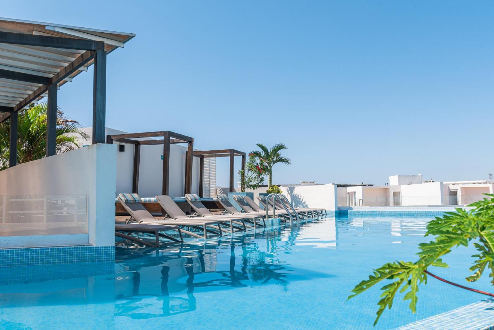 The Gallery Apartahotel Playa del Carmen